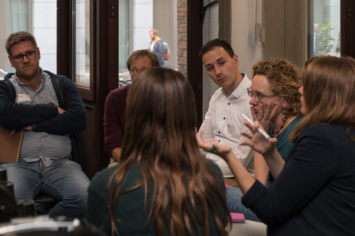 demoinno's tweet photo. About last week… On October 1st, more than 50 policy officers and local government officials from all over Flanders and the Netherlands came together around the topic of Participatory Budgeting. Foto’s © Annemie Ramboer / De Wakker Burger vzw. A thread. 1/ https://t.co/oFQozyp5CK