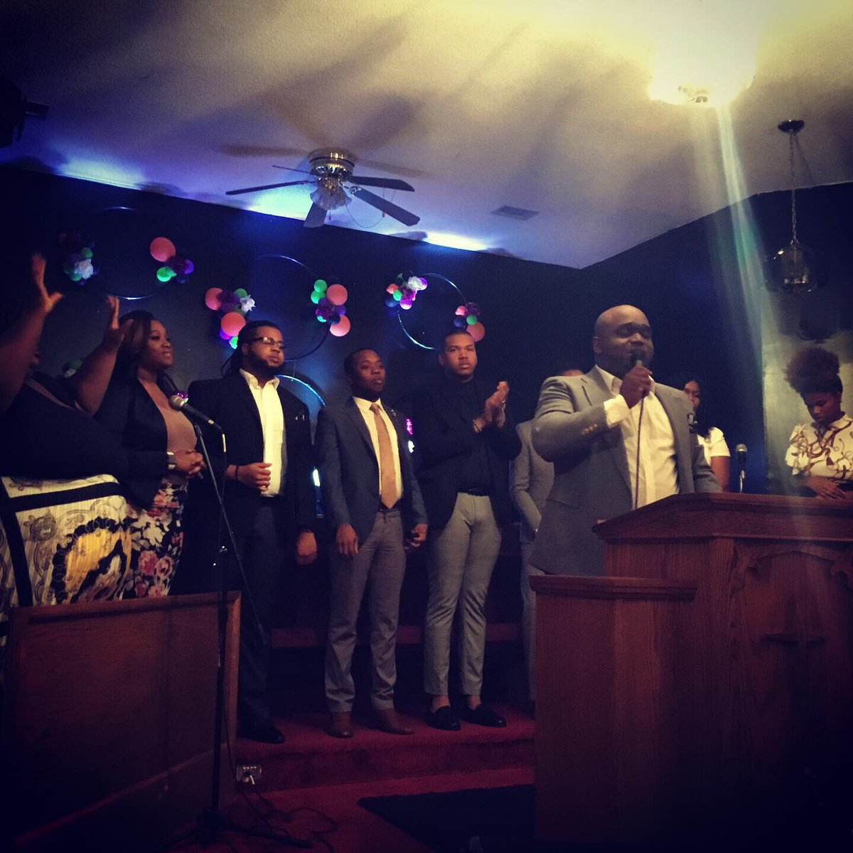 FreedomChurchIn's tweet photo. FreedomFest Day One with Bishop Reginald Sellers of the River Church Charlotte https://t.co/nuctZ5noeX