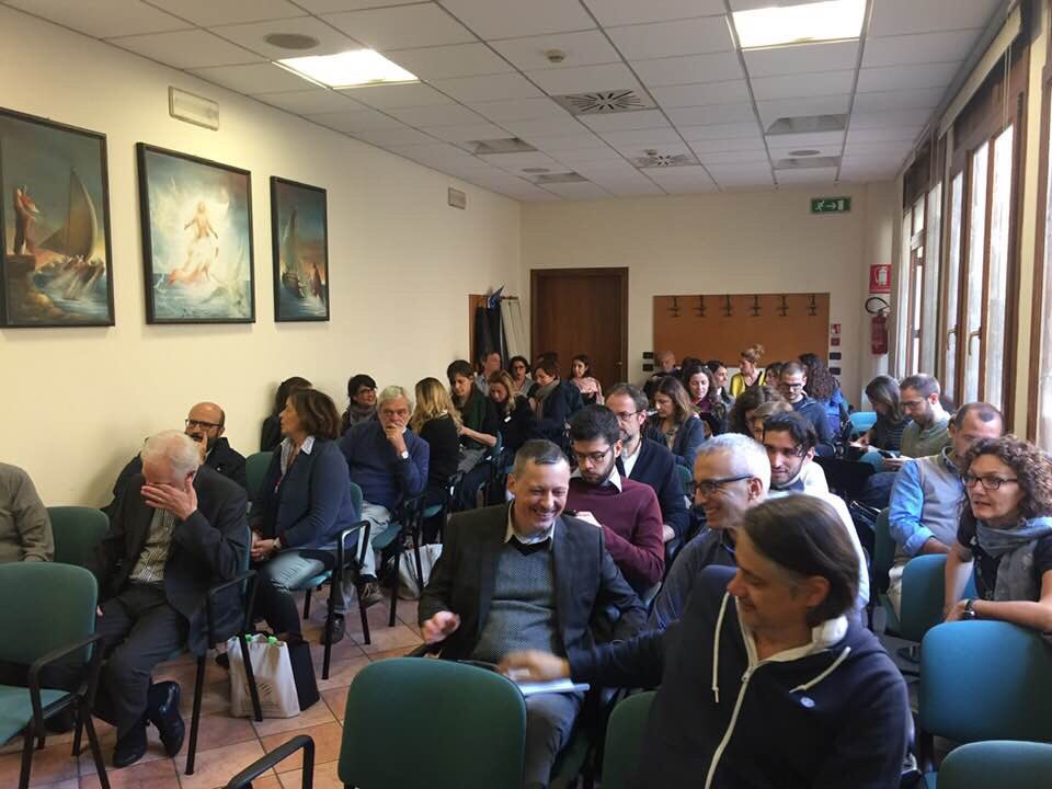 crestani_paola's tweet photo. Seminario #Link2007 : due giorni per incontrarsi, riflettere, condividere, partecipare, crescere 
#ONG
#bellagente https://t.co/pHDtDfFXL9