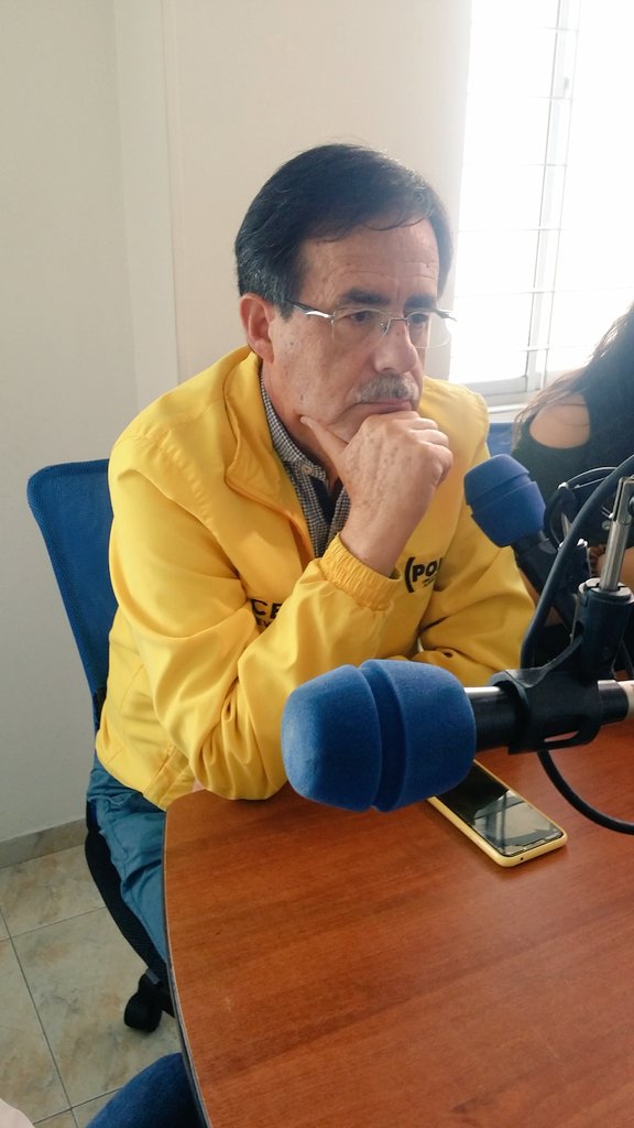 CelioNievesH's tweet photo. El POT se debería votar negativamente antes del 27 de Octubre, pero eso no va a pasar. Hasta el 3 de Noviembre tenemos sesiones para discutirlo. Después de elecciones nadie va a tener la presión o el riesgo de perder votos si lo aprueban.
#DebateHumano por @humanaradio_ https://t.co/l0JX7a3Iyk