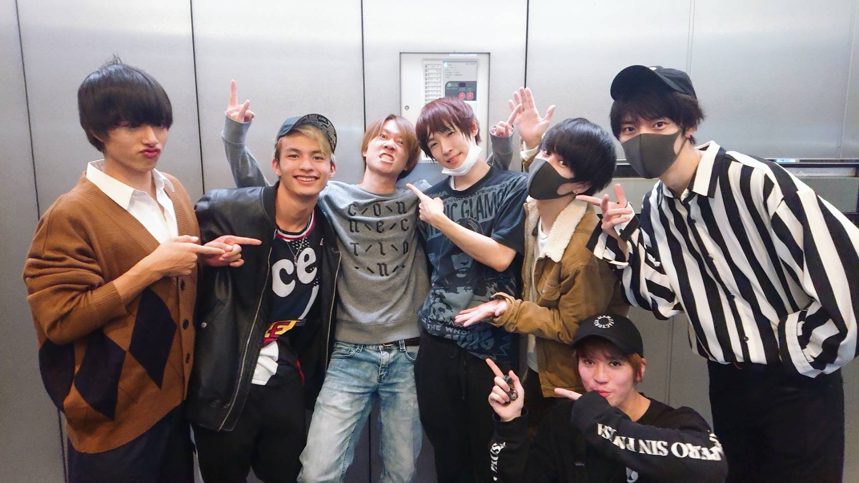 Bunting Kiss公式アカウント Di Twitter Bunting Kissデビューまで残り2日 今日のレッスンにはyujiさん Ex Sug が来てくれました 13日 日 新星堂cheer Up Boys Boys Encount In Tsutaya O Nestにてデビューライブです 是非お待ちしてます T Co Bunting Kiss公式アカウント Di Twitter Bunting Kissデビューまで残り2日 今日のレッスンにはyujiさん Ex Sug が来てくれました 13日 日 新星堂cheer Up Boys Boys Encount In Tsutaya O Nestにてデビューライブです 是非お待ちしてます T Co