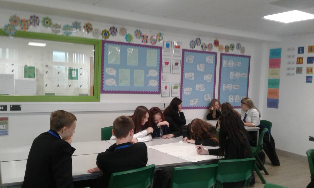 govier_michele's tweet photo. Busy day today @IslwynHigh, @welshbacc with @RebeccaTQ75, @British_Airways, @Gwentwell. Thank you to all the organisations who took part inspiringthefutureworkforce #workofwork @EB_Exchange https://t.co/H3SPsmu3Ju