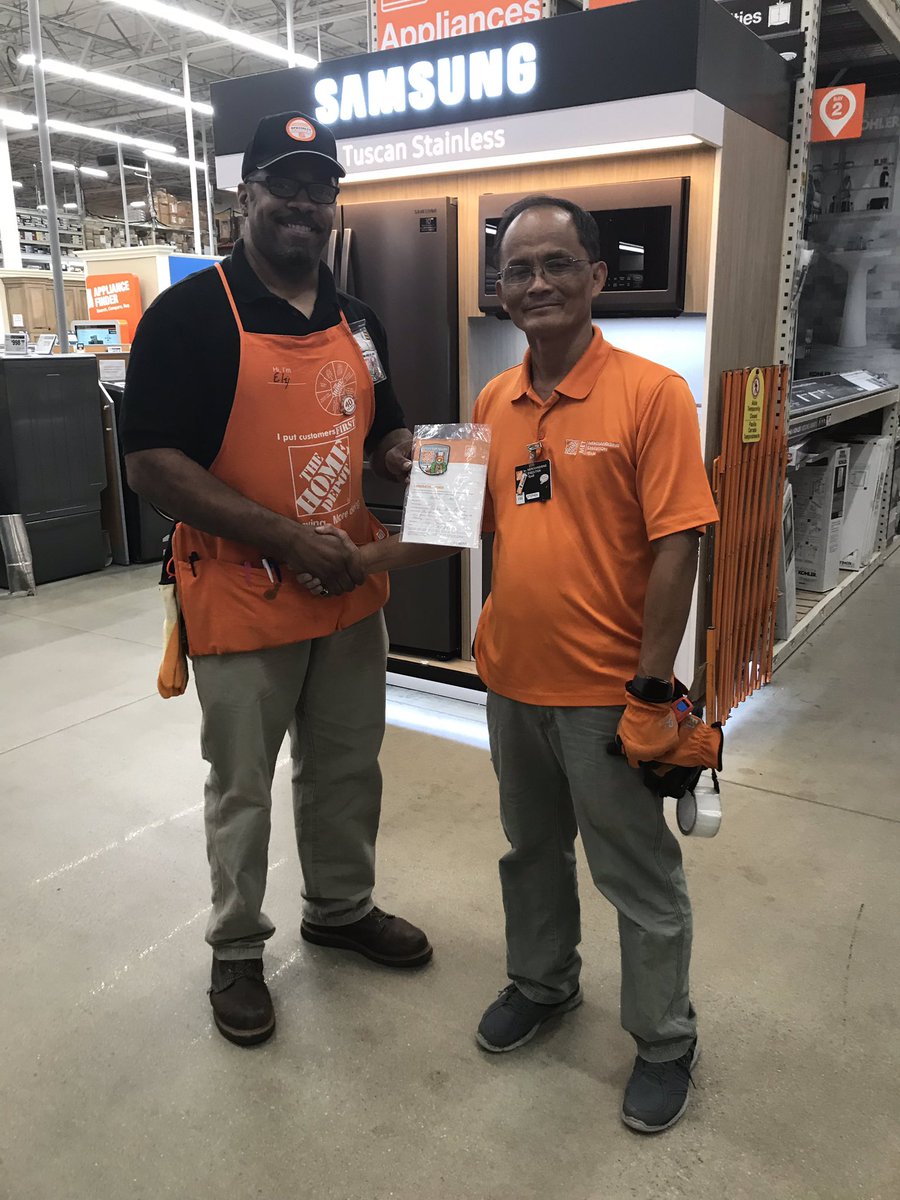 Recognizing one of partners. Stephen from our MET team does of great job keeping aisles fat and full here at store 4617. <a href="/AnnaTHD4617/">Anna</a> <a href="/kattyniner/">kathy</a> <a href="/RC_Bowman/">RC Bowman</a> @AndreOParkes <a href="/EricTHD4617/">Eric Espeland</a> <a href="/BobbittMatthew/">Matthew Bobbitt@HD</a> <a href="/dow_georgette/">MET_D34_DOW_HD</a> <a href="/PaulDeveno/">Paul Deveno</a>