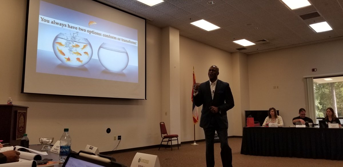 marie_roberts2's tweet photo. "You can't transform the system until you transform yourself." -@drsjones on leadership as part of #MCCLA. https://t.co/zK5rWkz5SQ