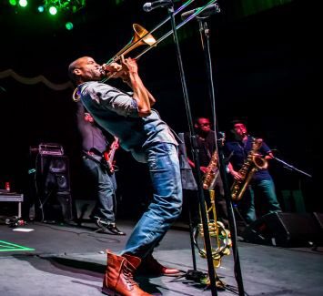 Dear @JazzRivieraMaya thanks to you I do have a new idol: Troy Andrews @Tromboneshorty 
A phenomenal musician, actor and philanthropist! 
I can’t stop listening to his music and can’t wait to see him on stage November 30th 
#RMJazz #JazzinParadise