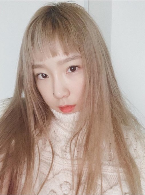 韓国トレンド情報 Bebe 19年最新の 韓国ヘアトレンド は 一気に韓国女子っぽくなれる前髪スタイルがあるんです Red Velvetジョイ 少女時代テヨンが取り入れている イルチャベン 韓国男子ウケも抜群の大人っぽセクシーな レイヤードバング