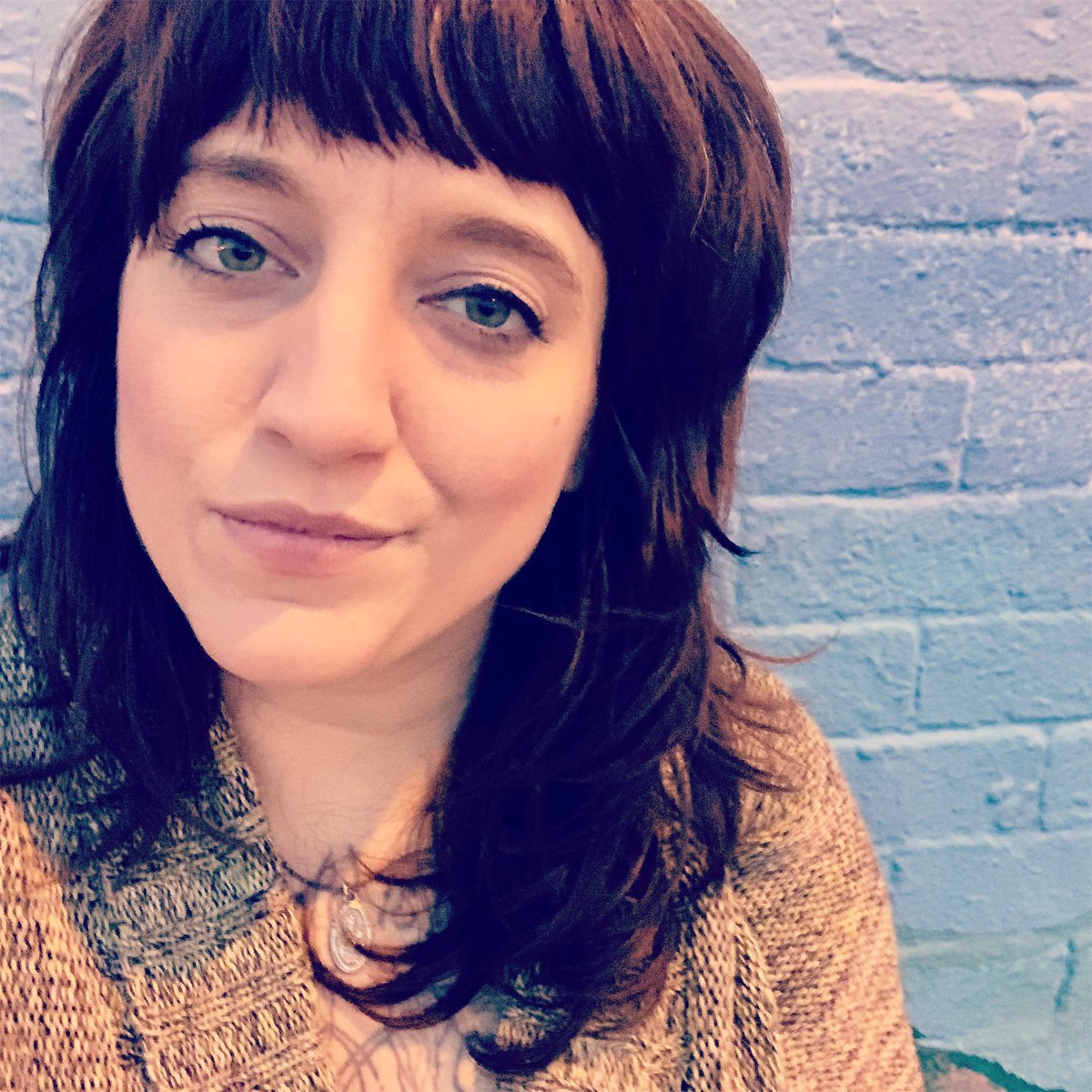 fierystatehotel's tweet photo. Good morning to everyone but especially death care providers and funeral directors in Chicago IL, hello! Hire me. ☀️ 🖤 🌈 🥀
#mortuarylife 
#deathpositive
#orderofthegooddeath https://t.co/NbmlWofd5D