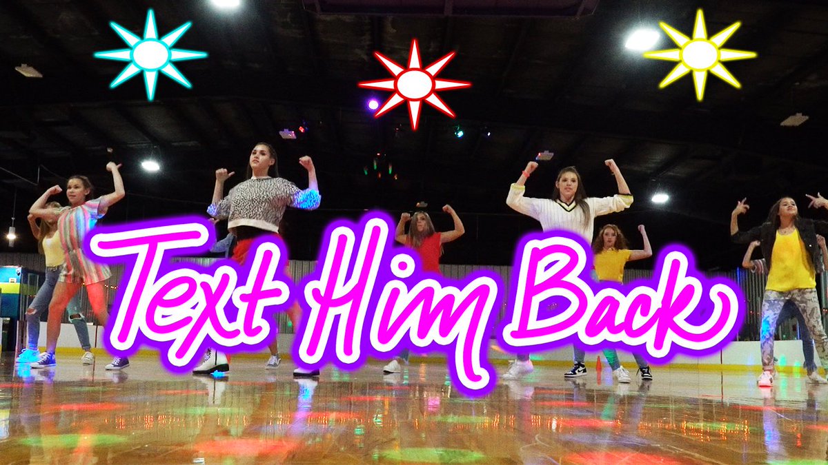 HaschakSisters's tweet photo. Hey guys! Hope you enjoy this #DanceTutorial from our new #TextHimBack music video! Watch HERE: https://t.co/UtYTdRNJTJ https://t.co/feMXe0zZmy