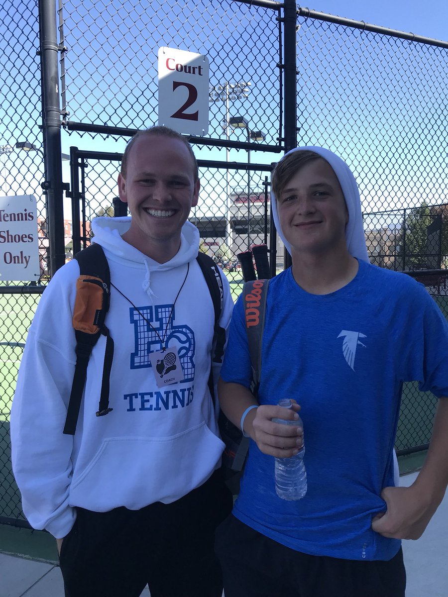 HRHSboystennis's tweet photo. #3 Singles Boomer qualifies for State with his 2-6, 6-0, 6-2 victory in playbacks. https://t.co/4IEKD7RjqE