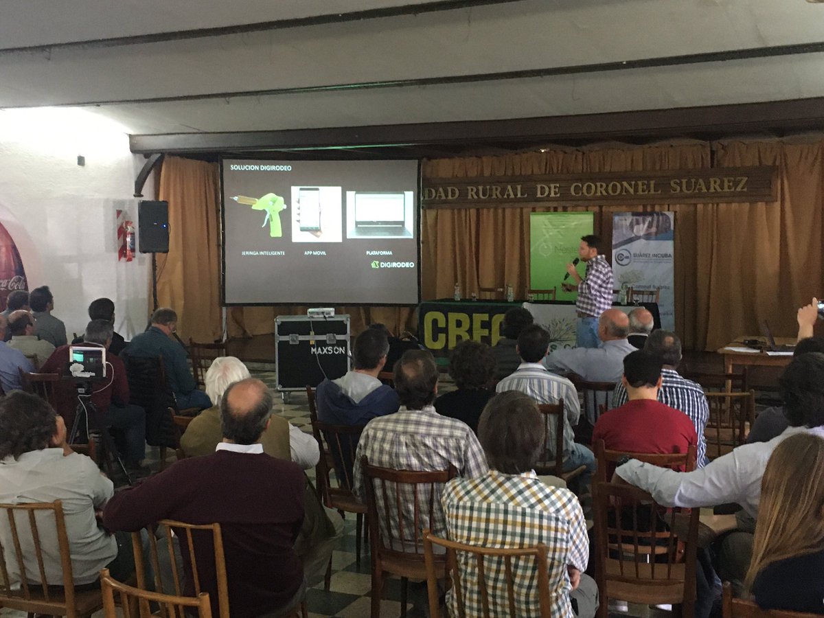 Gabriel Tinghitella (@gtcrea) on Twitter photo Red de Potenciación de emprendimientos AgTech coorganizada por <a href="/NestersTech/">Nesters</a> y <a href="/crea_arg/">CREA</a> Momento de presentación de los emprendimientos! Red de Potenciación de emprendimientos AgTech coorganizada por <a href="/NestersTech/">Nesters</a> y <a href="/crea_arg/">CREA</a> Momento de presentación de los emprendimientos!