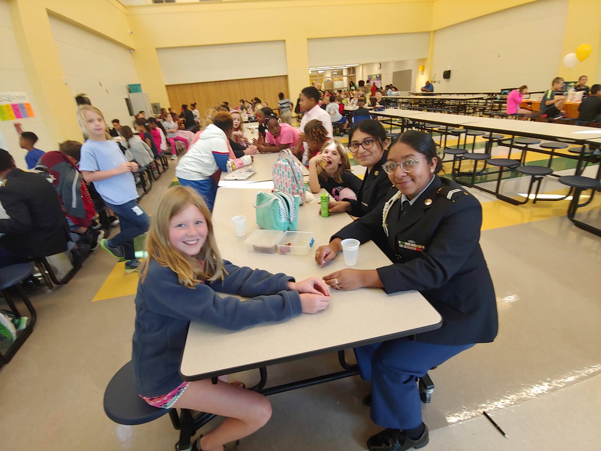 North Alanta JROTC tweet media