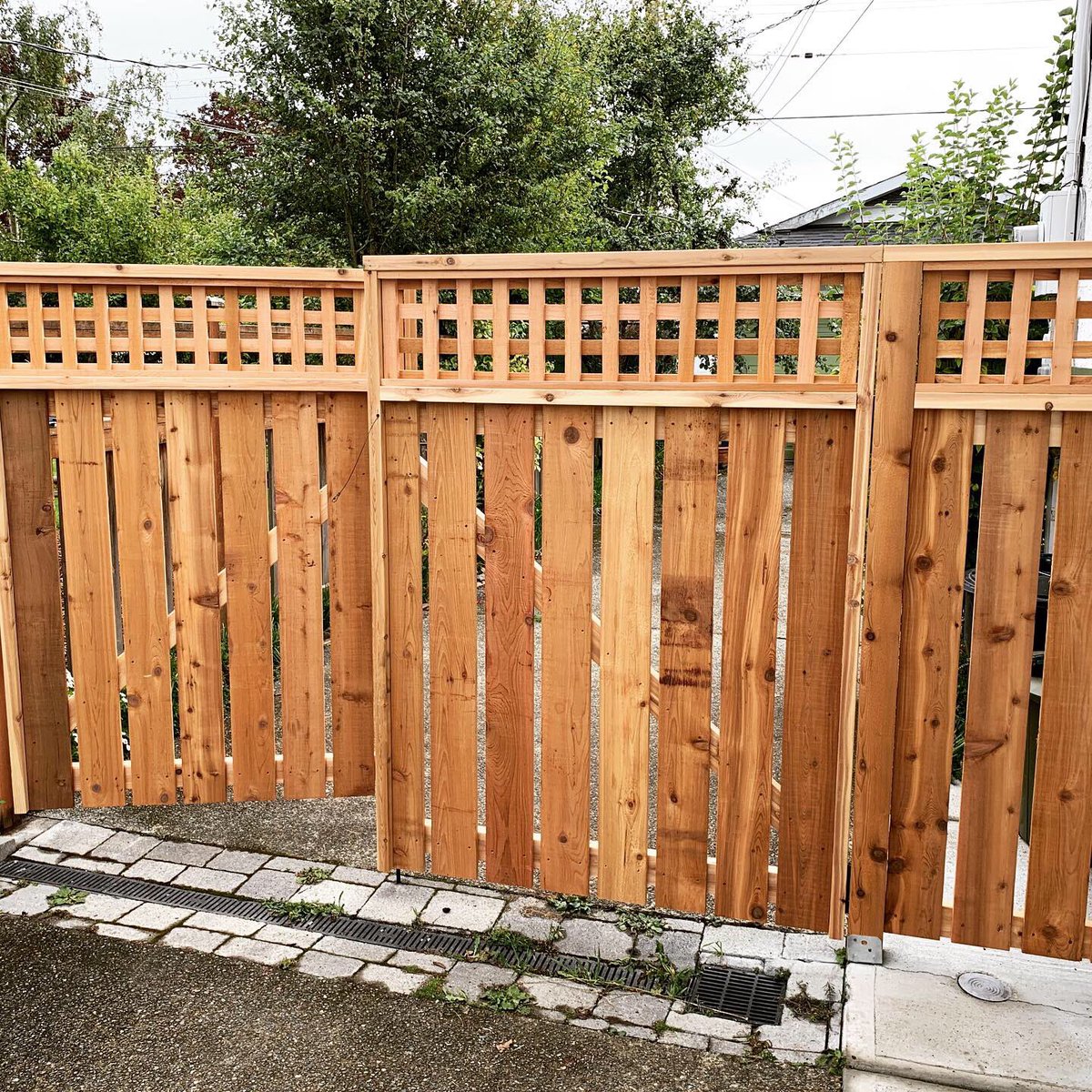 fixitphinney's tweet photo. Lattice completes this new gate build project.
.
.
.
.
#fencefixit #gatefixit #latticefixit #fence #gate #lattice #fixitphinney #fix8marketing #ballard #ballardseattle #ballarddesigns 
#phinneyridge #phinneyridgeseattle 
#phinney #seattle #seattleconstruction 
#seattlecontractor https://t.co/Bj6No6zANF