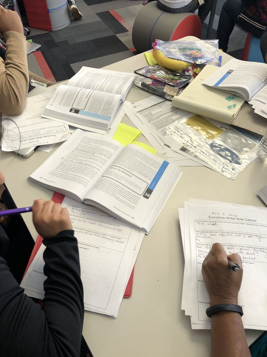 mattanders84's tweet photo. @WelbornEagles teachers digging deep into instructional strategies that will engage our students in speaking, listening, and writing! These teachers are #kckpsontrack to support our students with meeting the level of the standards! Way to go! https://t.co/wcuT0l2LIW
