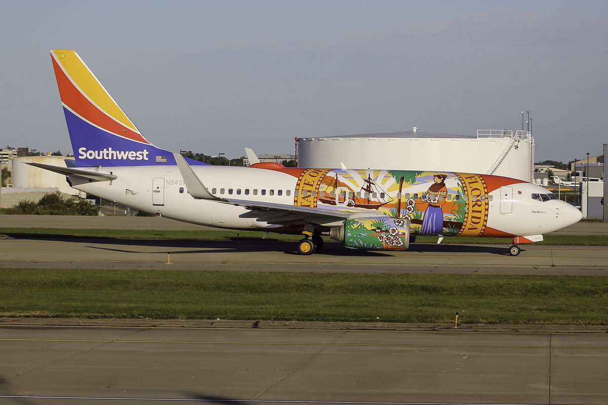 steel71heavy's tweet photo. Florida One heading out at @PITairport this week!
#boeing #boeing737 #B737 #southwest #southwestairlines #floridaone #pitairport #flypit https://t.co/qCCNcR3Xze