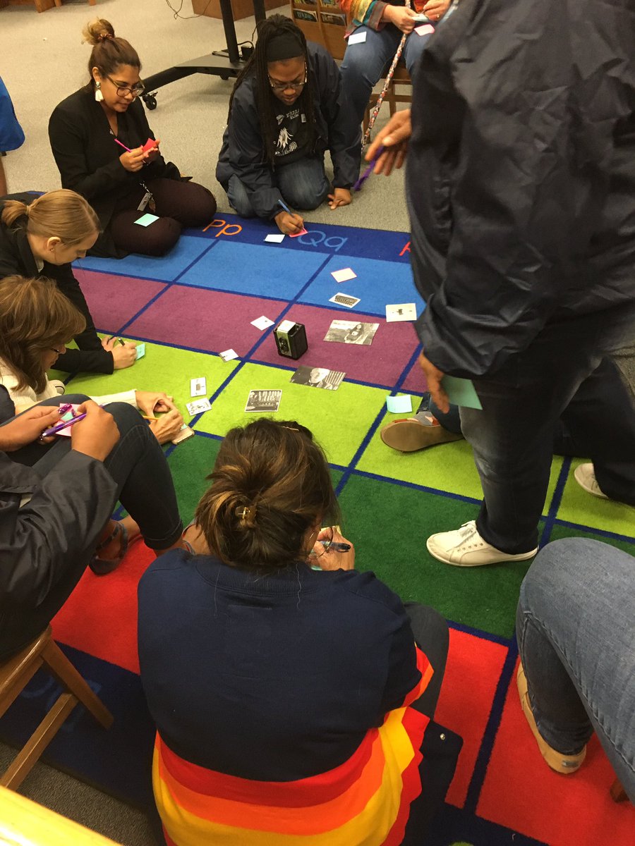 MsPaceAP's tweet photo. IB minds want to know.... “I wonder... I know...” in community circles classes can discuss the introduction to their PYP units. #WeBeIB. @kujawaes_AISD @AldineISD https://t.co/Z5ScN2yA9s