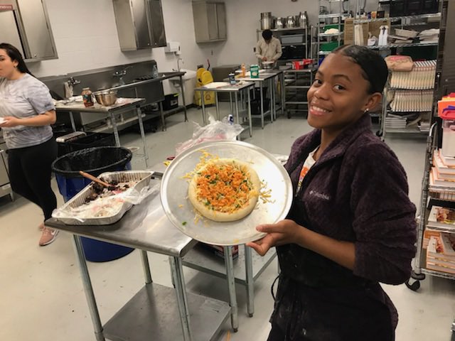 Traci Hunt tweet media