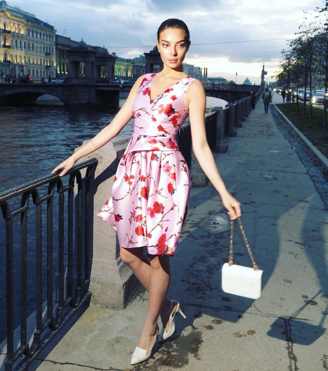 guillarme's tweet photo. #readyfortonight 💃 @SPBFW #runway #model #influencer @_ogneopasno_ in #christopheguillarme #cocktaildress @carmen_steffens #shoes 👠 
#stpetersburg #fashionweek #spbfw #saintpetersburgfashionweek #ootd #outfitoftheday #mode #fashion #glam #style  LIVE Show at 9pm on Instagram https://t.co/XrOH70QwxQ