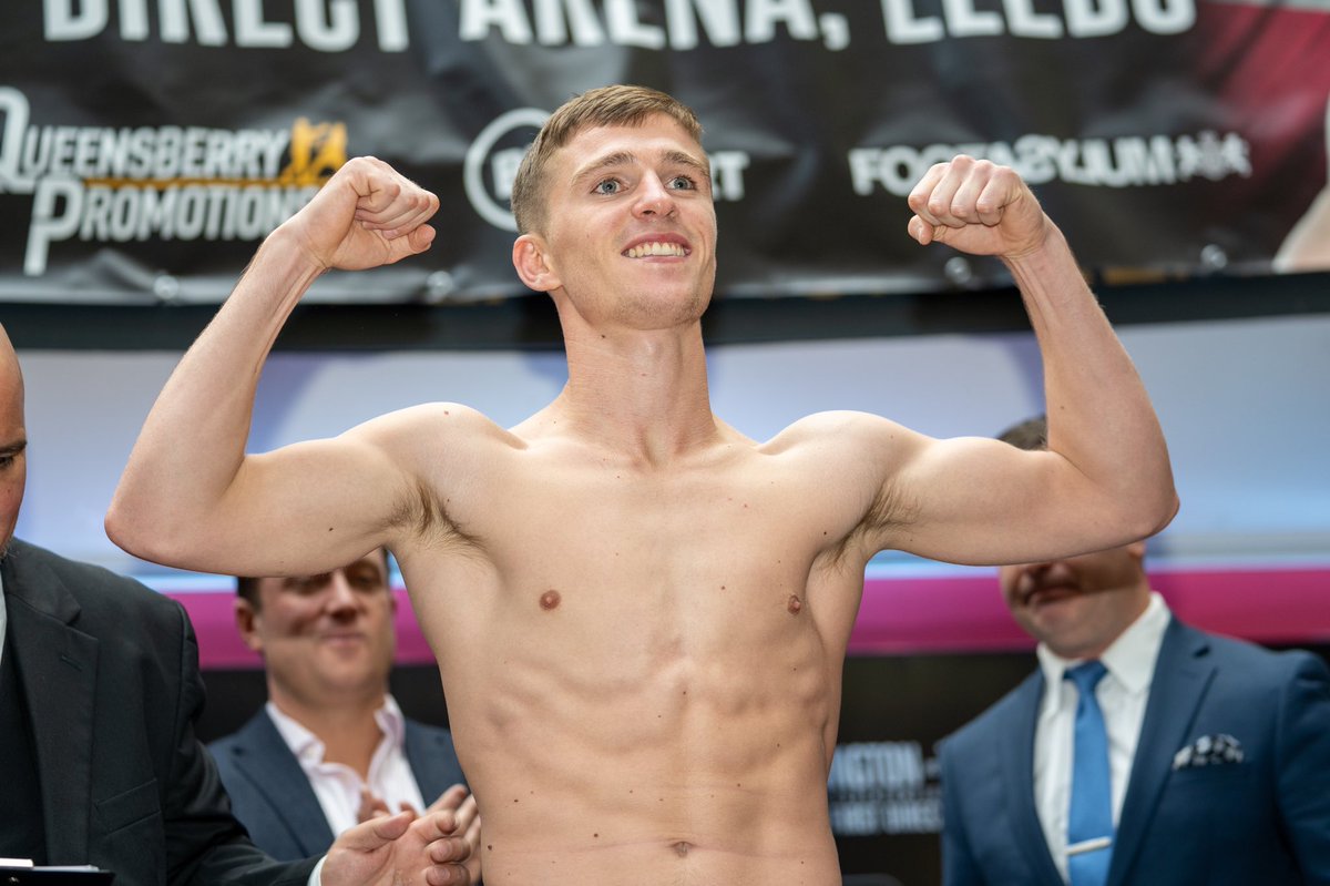 Frank Warren tweet media