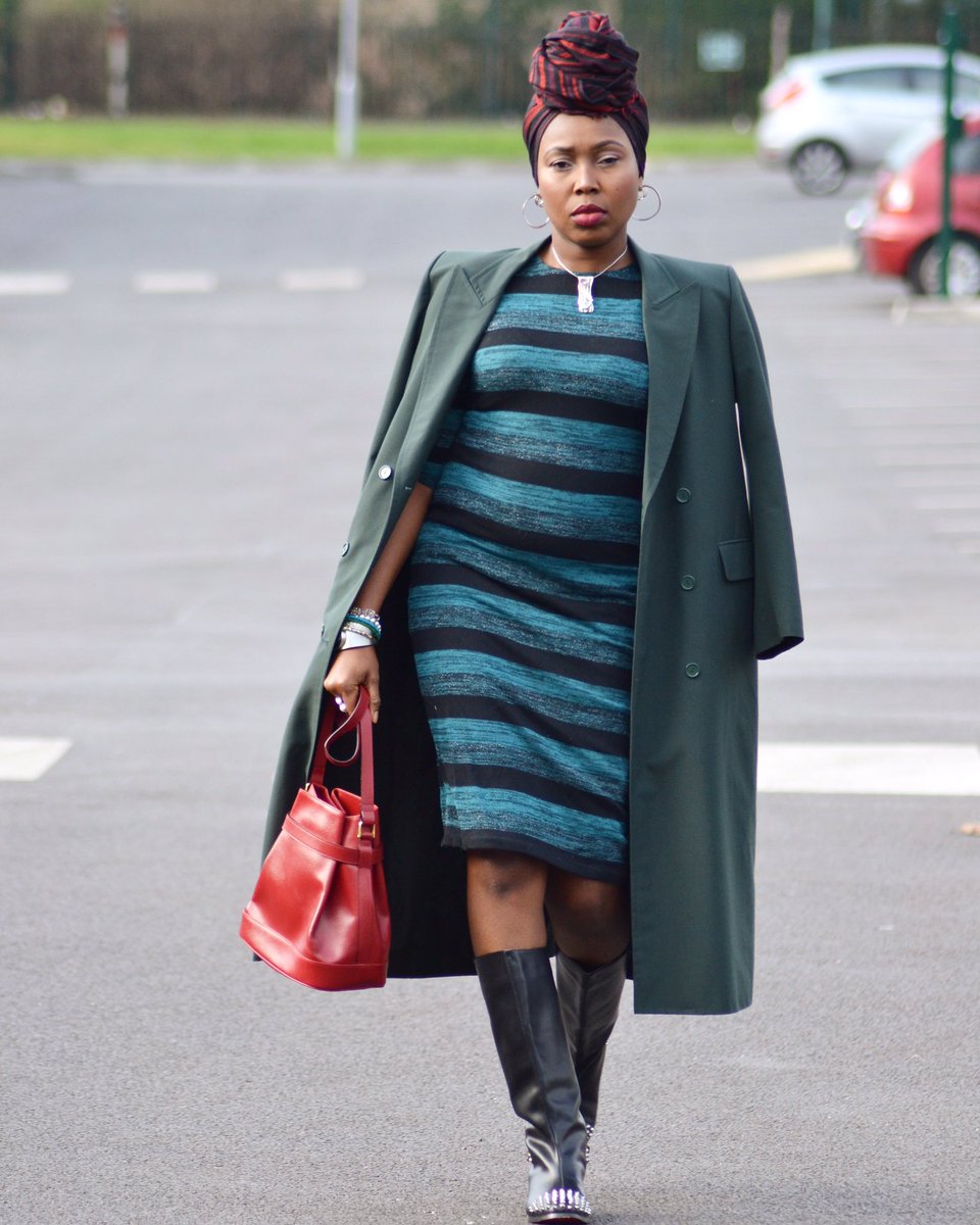 TGIF!
Stripes / Autumn tones..
Have a lovely weekend lovelies..

#streetstyleinspiration #stylishlady #stylishmom #partystylist #styleoftheweek #styleoftoday #stylemeafrica #melaninwithstyle #melaninstylediary #brownskingirllifestyle #melaninstreetstyle #StreetStyle