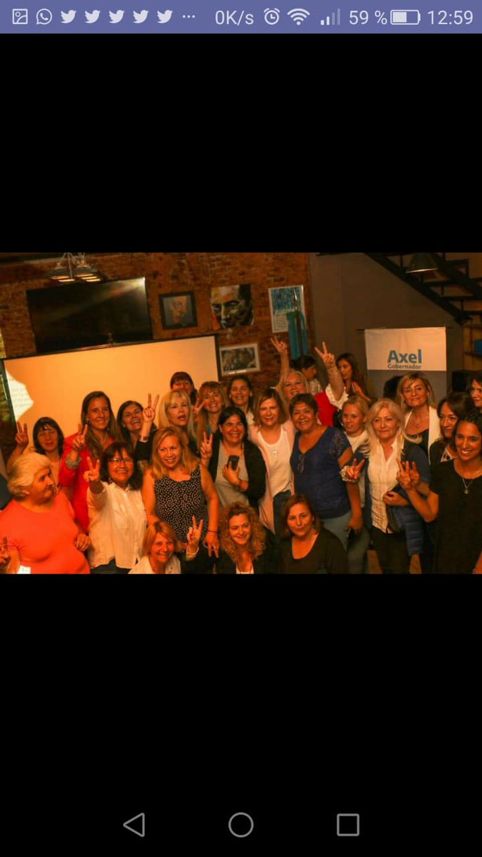 ConMujeresTodas's tweet photo. Ayer tod☀️s #ConFlor https://t.co/y70NJiLjvP