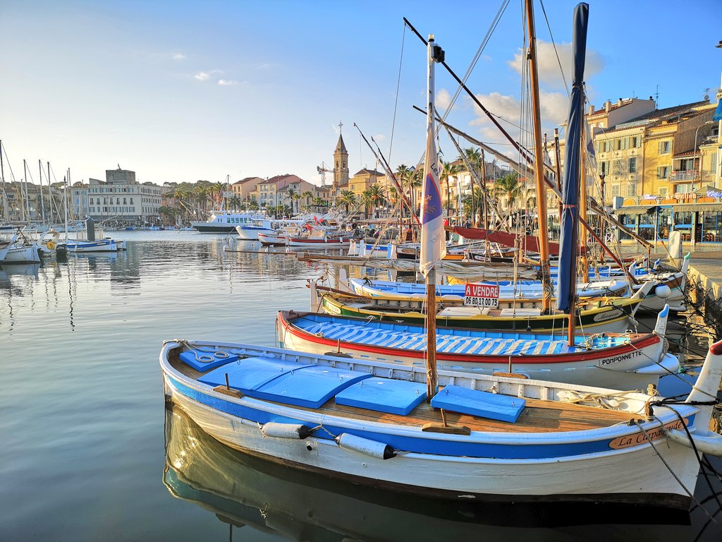jmlpyt's tweet photo. Sanary-sur-mer son port et ses pointus
#CotedAzurFrance #cotedazur #cotedazurnow #provence #sanary #sanarysurmer #Var #ouestvar #jaimelapaca #magnifiquefrance #francemagique #tourism #tourisme #tourismepaca #vacances #enfamille #jmlpyt #photography https://t.co/6JAzkqE1GW
