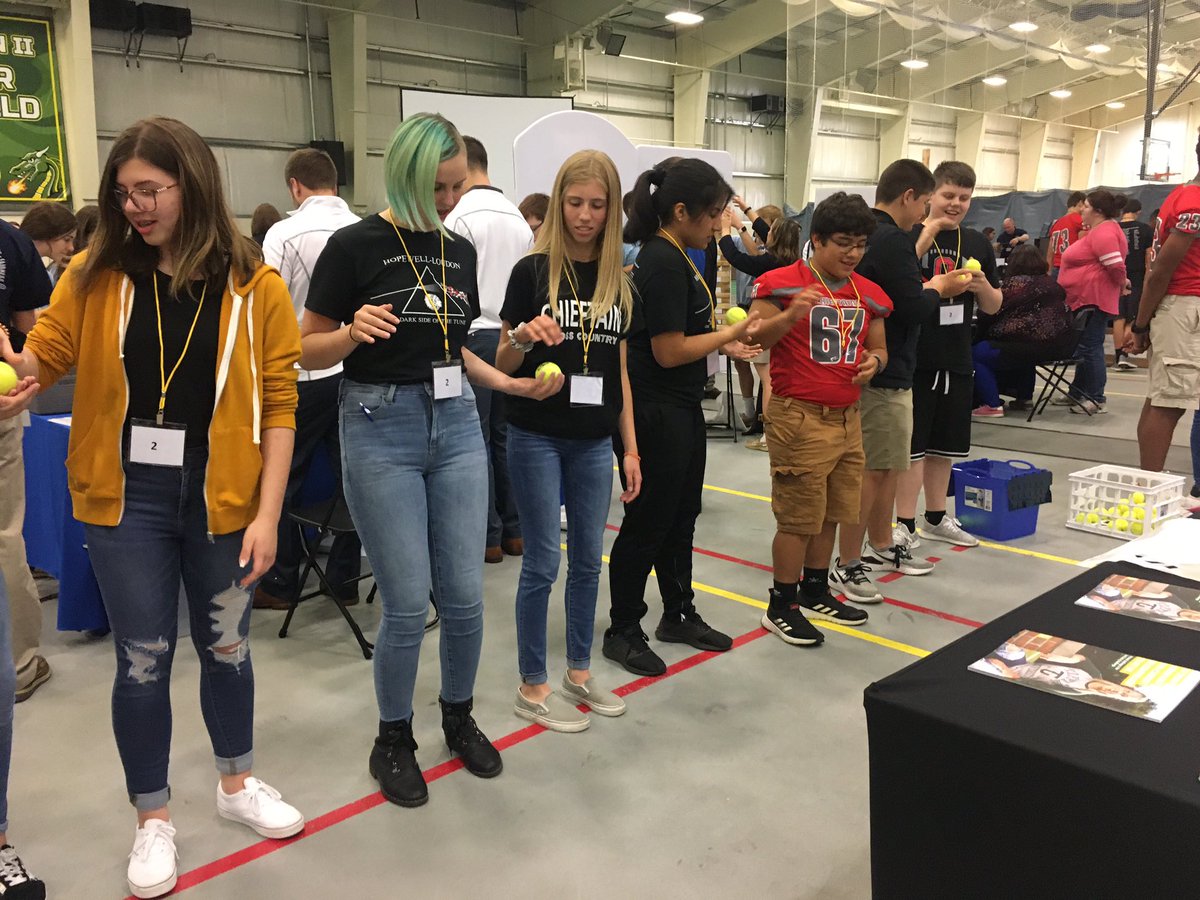 H-L 9th graders participating in the Seneca Co Manufacturers tour!  <a href="/hlpride/">Keep HL Pride Alive</a>