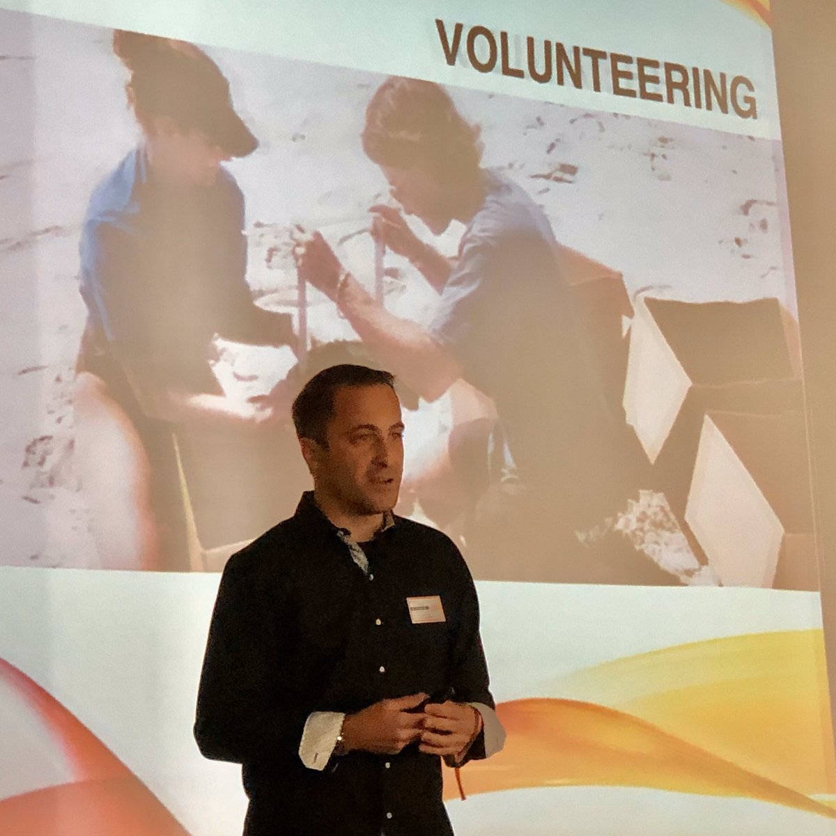 vinnytafuro's tweet photo. “What would you do if you could do anything?” Following #curiosity to discover #passion. Gave the morning keynote today at @ProductCampGC with @tselvaggio. Told my story on how #volunteering at @floridaaquarium led to speaking at @TEDxAkron and the founding of @evolveeconomics. https://t.co/6kMsGmMKa6