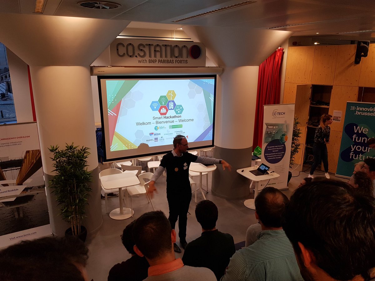 bimportal's tweet photo. Ready, set and go #SmartHack https://t.co/8VwCObMwAT