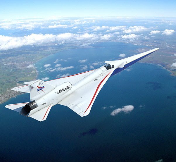 joe_landon's tweet image. A look inside the Skunk Works factory where @LockheedMartin is building @NASA’s supersonic X-59 QueSSt. #LMspace …w-aerotechnews-com.cdn.ampproject.org/c/www.aerotech…