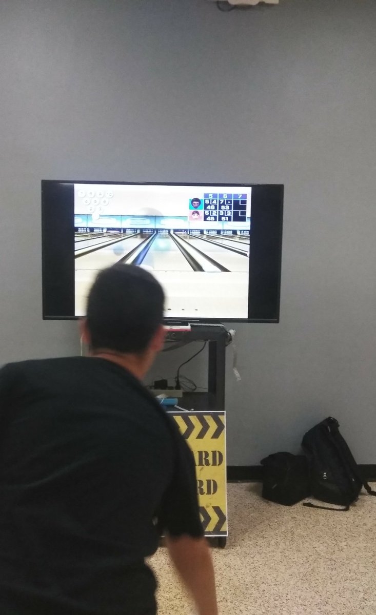 regulatorawm's tweet photo. Our Tiger Techs had a great time running the Tiger Arcade with Mario Brothers, our New Flight Simulator, and Bowling @WRTTIGERS #LunchTimeRocks @MDCPSSTEAM @drldiaz @CTEMiami @MDCPS_MSR https://t.co/VQbrt0qtx3