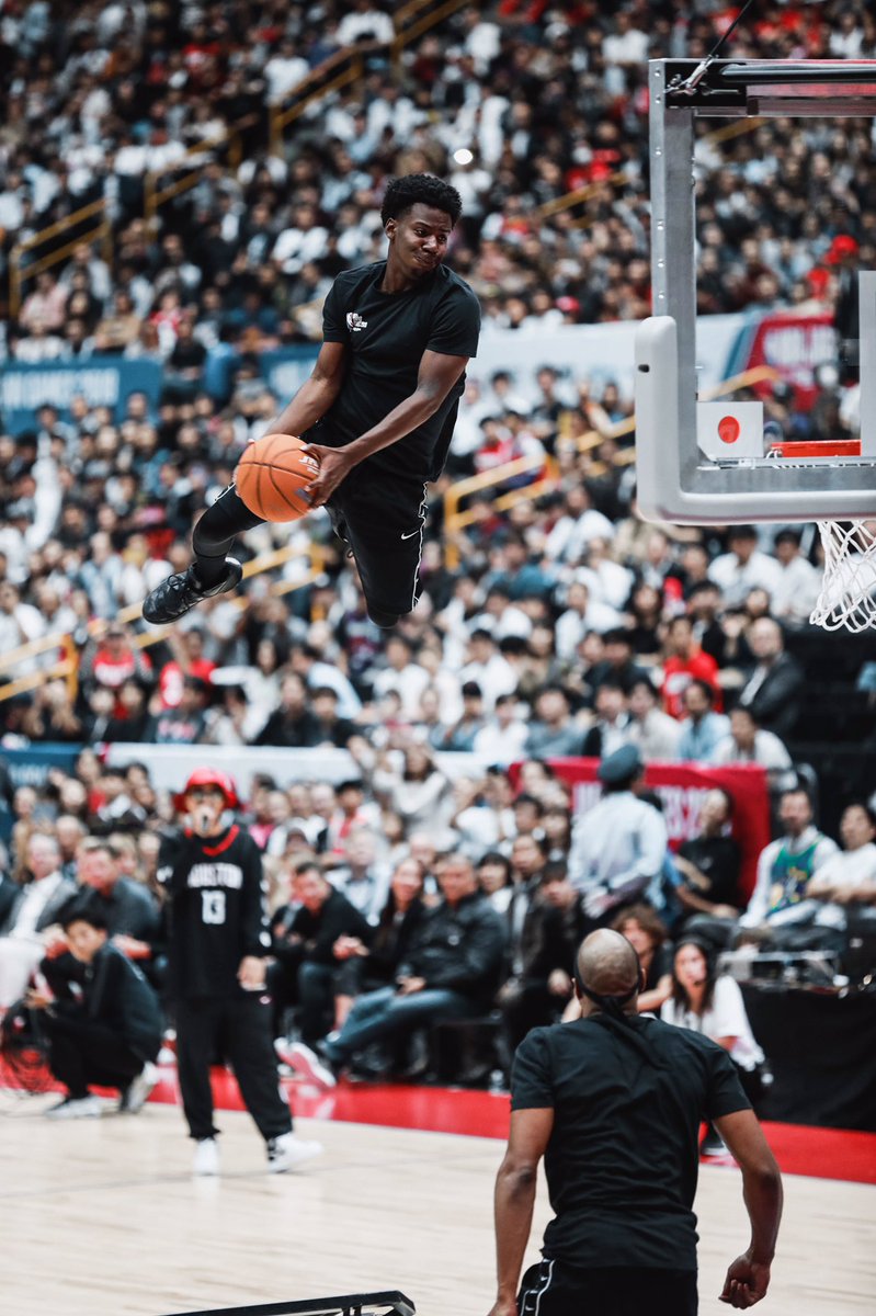 just some high flyin in Tokyo