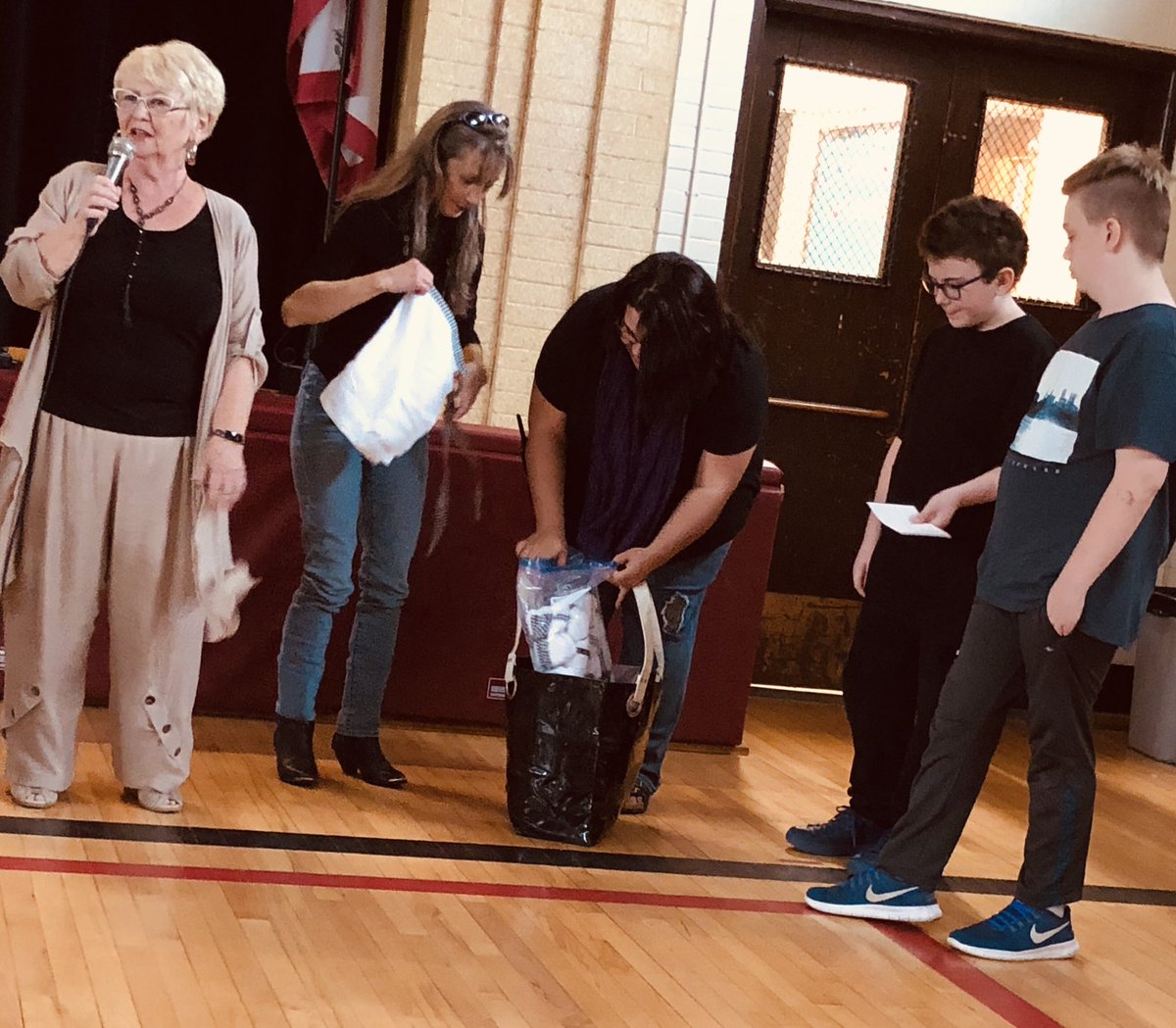 Awesome Community! Alumni Association donating time and money. Our school thanks you. <a href="/maxwell_stangs/">David Maxwell</a> <a href="/gecdsbpro/">GECDSB PR</a> #newuniforms #fancyaprons