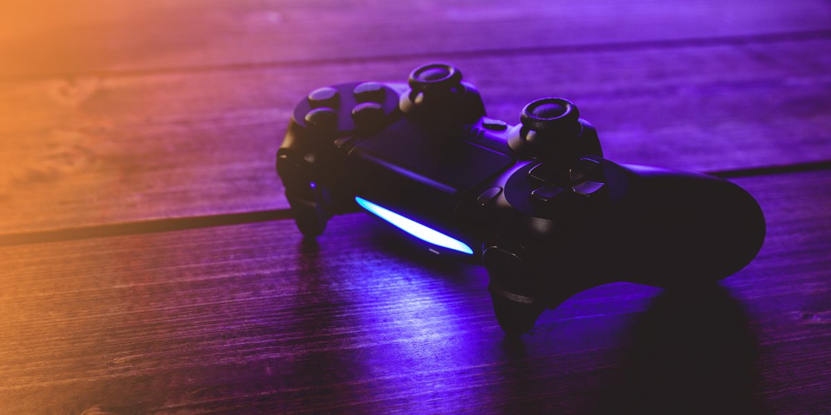 levlupde's tweet photo. Die #PlayStation5 soll bereits nächstes Jahr hier sein! 😁 Seid ihr genauso hyped wie wir #teamlevlup? Wer wird abwarten? 🙃 Wer ist sofort dabei?😃 #levlup #completeyoursetup https://t.co/7QJIswrVKF