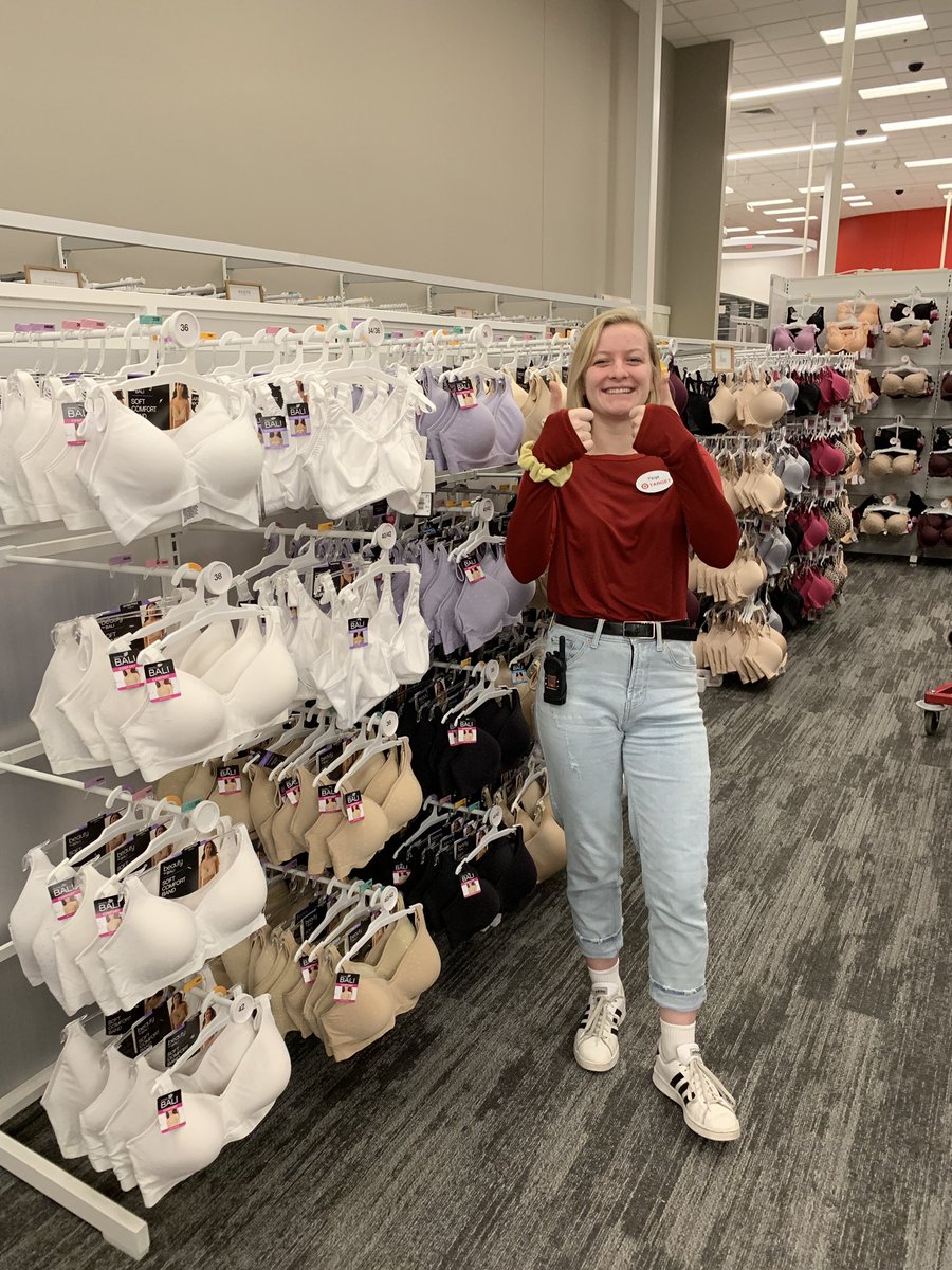 TGTKathrynR's tweet image. We are busy and making things happen going into the weekend here at T664!!! Denim huddle ✅ bra zone ✅ VMGs ✅ happy consultants ✅✅✅ @Target_PJ @JenieBrisson @JenHatlevig