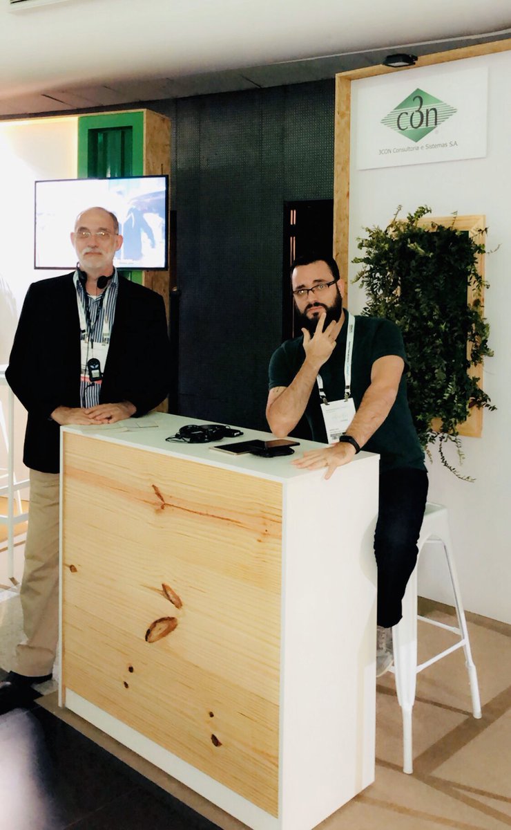 PowellLuciana's tweet photo. #CiscoConnectBR
We have THE #BEST #Partners in the industry
O MAIOR evento #Cisco no #Brasil
#CISCO25BR #CISCOBRAZIL
#WeLoveAppDynamics
#appD #appdynamics #cisco #WeAreCisco #belong #goals #focus #happytobehere #lovewhereyouwork #bestworkplace
#BeTheBridge @Cisco @AppDynamics https://t.co/KrHLDwo918