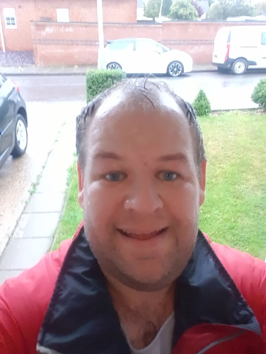 S_eastwood's tweet photo. We made it. 3 x 5km in a week. First time we've managed it and today absolutely pissed it down! #couch25k #c25k #running #Luton #knackard @WilliamsLizzy https://t.co/AoKuZ3Cfob