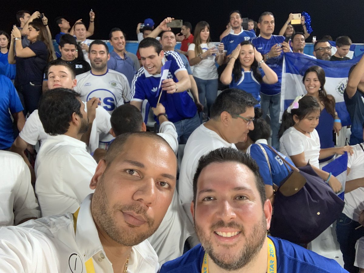 ybukele's tweet photo. Vamos Guerreros! https://t.co/oBIXhfyaMi