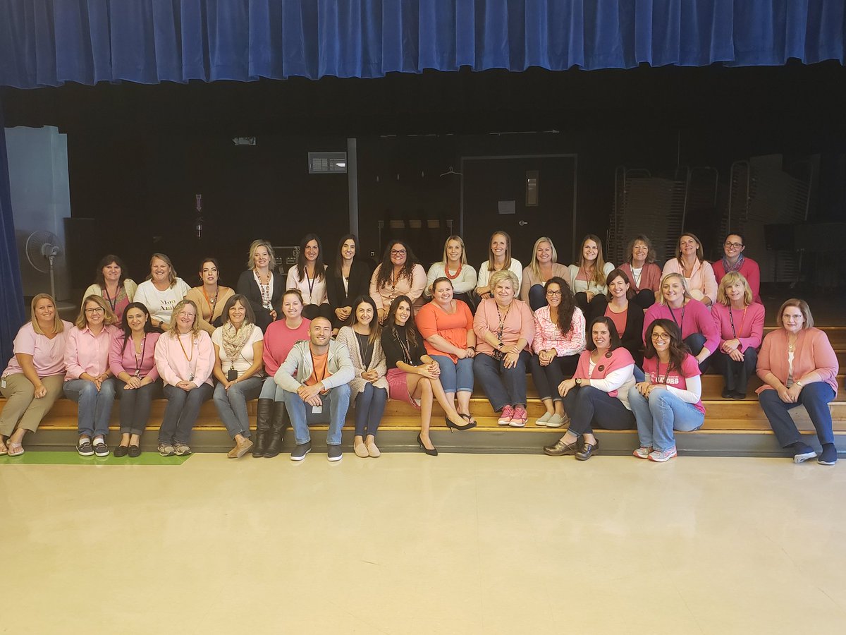 #TeamLE takes a moment to celebrate success today showing our pink support for the <a href="/AmericanCancer/">American Cancer Society</a> Making Strides Walk! #oneproudteam