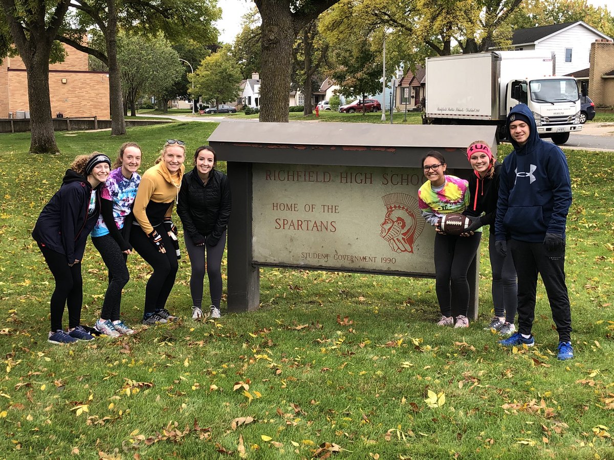PA_CrossCountry's tweet photo. First leg!! #Providence CC https://t.co/sCZFmpOkUu