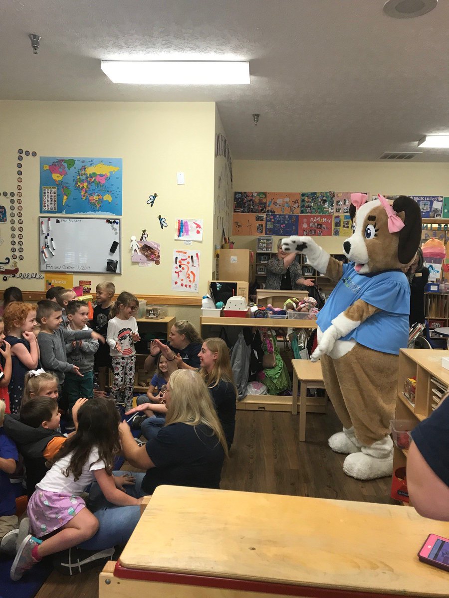 KinderCareGR's tweet photo. Final Day of #GAPreKWeek! We were honored to have #GA State Rep. @wcantrell and #GA DECAL Commissioner @CommJacobs join us at Dogwood Hills Academy and read to the children! Thank you both for your continuous support of #GAECE policies! #GALeg https://t.co/95kiVPSUME