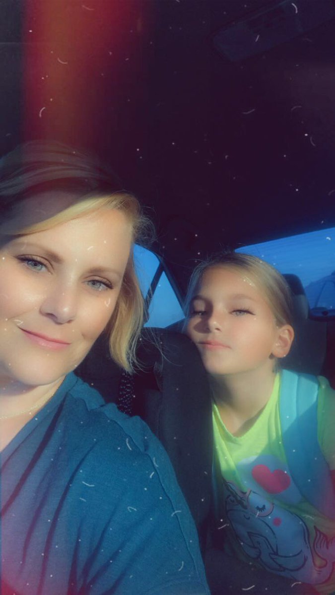 theaprilchill's tweet photo. Hey My Future Tech Fam!

I started a @gofundme campaign to help me become a #UX Engineer, then help others do the same!

@Career_Karma &amp; @KenzieAcademy is helping me learn, 

but, I need help paying my bills for my daughter and I for the first month.
https://t.co/bz8CFGAtm7 https://t.co/NGksX8T2f9