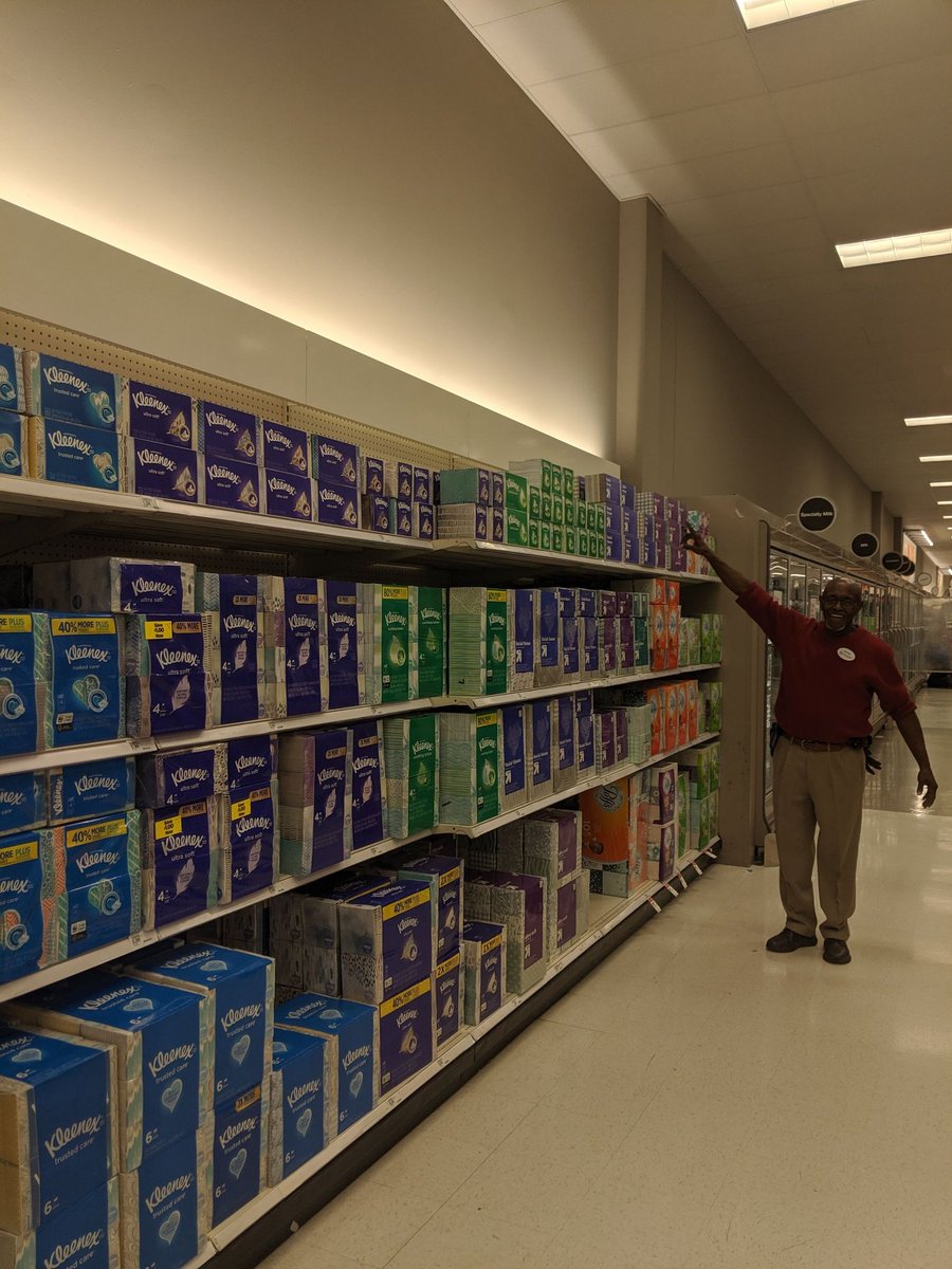 jenbradytarget's tweet photo. George takes Paper to the next level at SW Sacramento, Dedicated Business Owner. #G295allin @salamlazkani @drew_arrington @JasBahia https://t.co/NZe7zjlviK