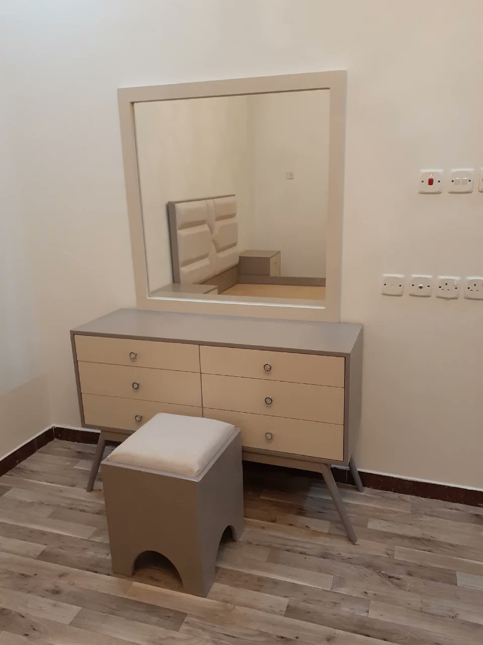 غرف نوم تفصيل الرياض Mz5075263 Twitter