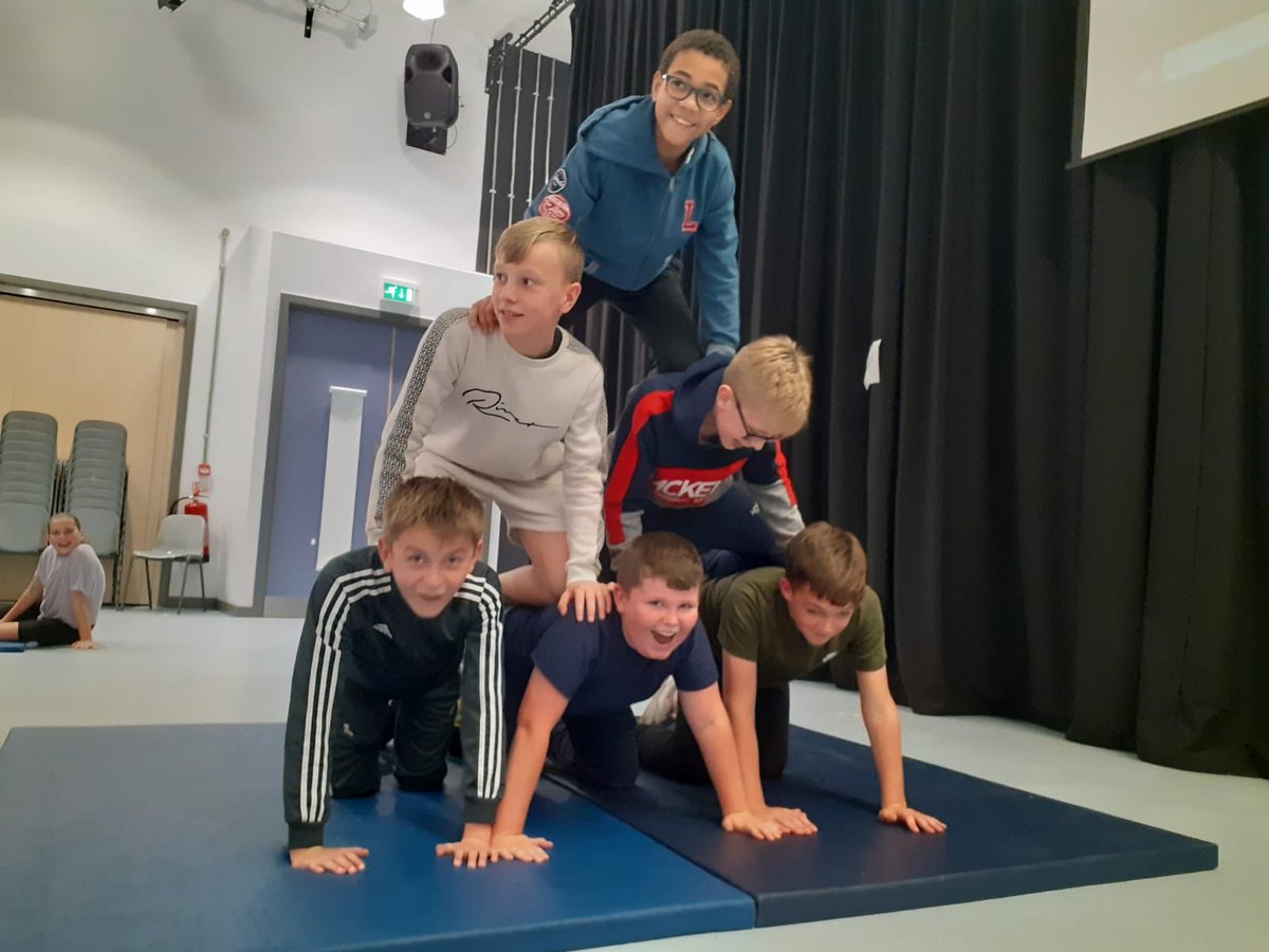DAInclusion's tweet photo. How to build (and then collapse) a human pyramid courtesy of our Group 2 boys #TeamDA #stayawake #CFKSCHOOLSCHALLENGE https://t.co/4KocbM6L7p