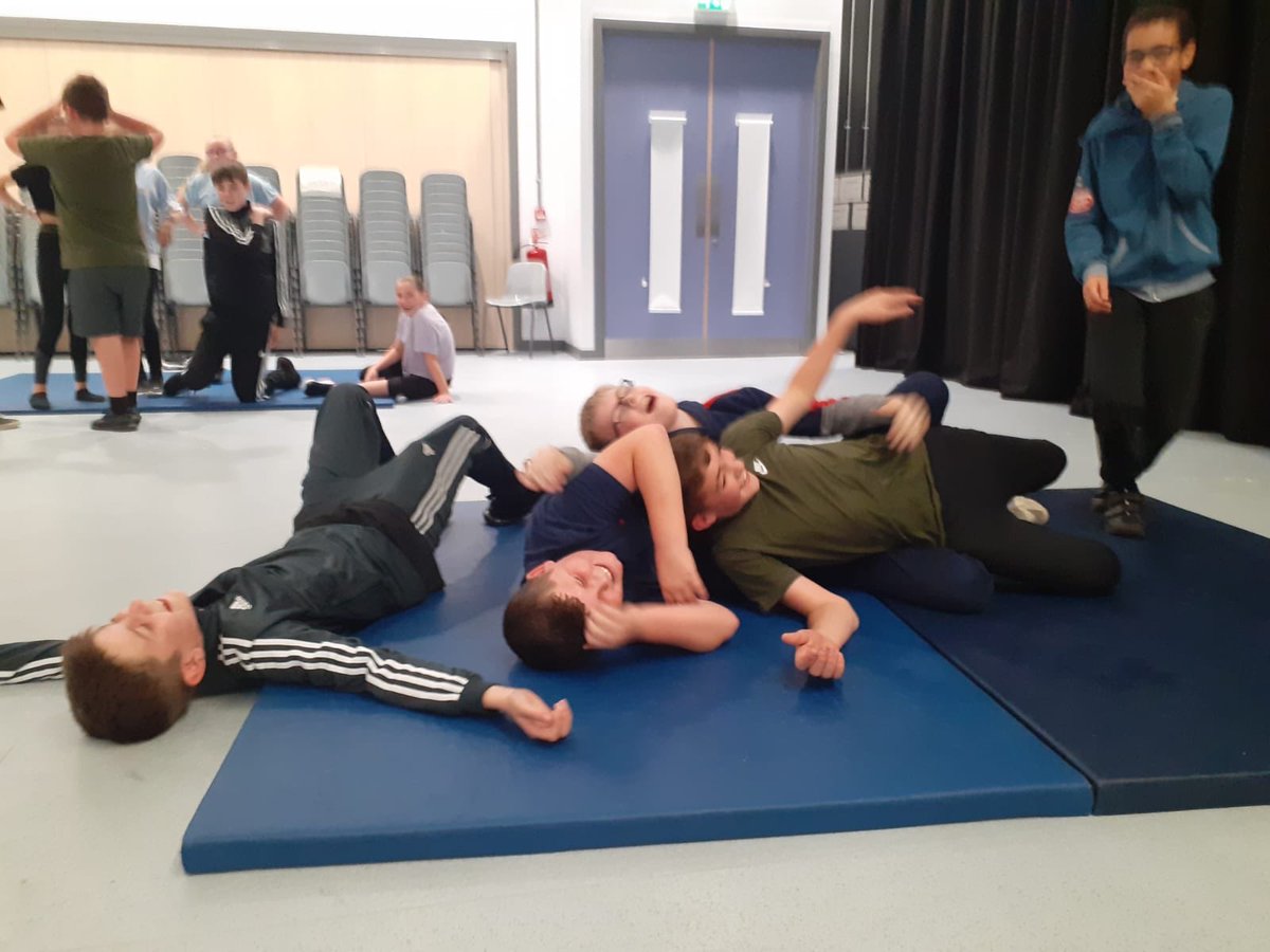 How to build (and then collapse) a human pyramid courtesy of our Group 2 boys #TeamDA #stayawake #CFKSCHOOLSCHALLENGE