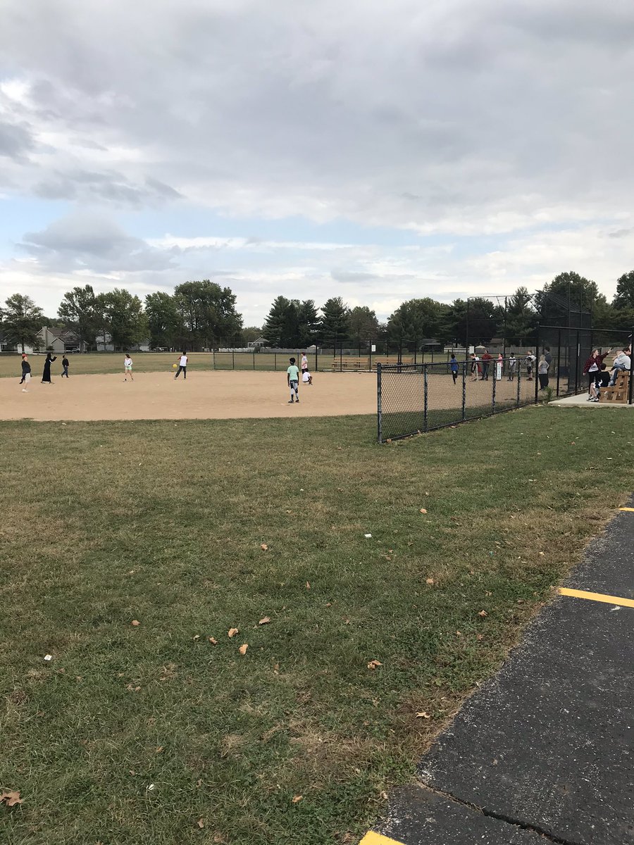 PBIS Quarter 1 Incentive Day <a href="/GahannaMSWest/">GahannaWest</a>. Students who displayed positive behavior all quarter earned a 2-hour Field Day to end the 9 weeks. Positive reinforcement at its best!