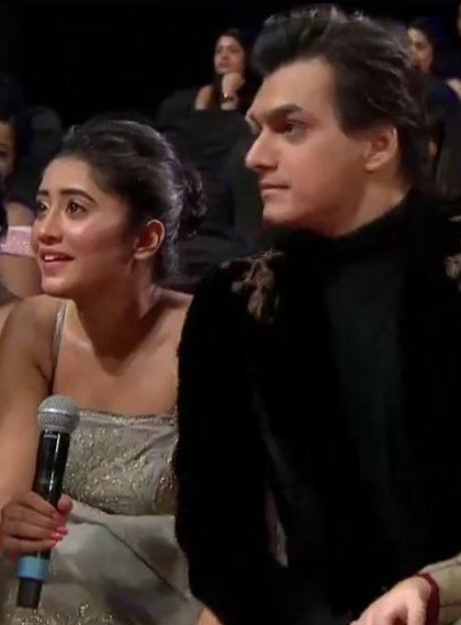From here                                      to here.

💗

The happiness when they finally sit together! 😭💗😭💗

💗

Thank you RS, thank you Nakul! 😭💗😭💗

💗

P.S. Notice the lack of gap between #shivin.

💗

#yrkkh #shivinfeels #GoldAwards #12thGoldAwards #GoldAwards2019