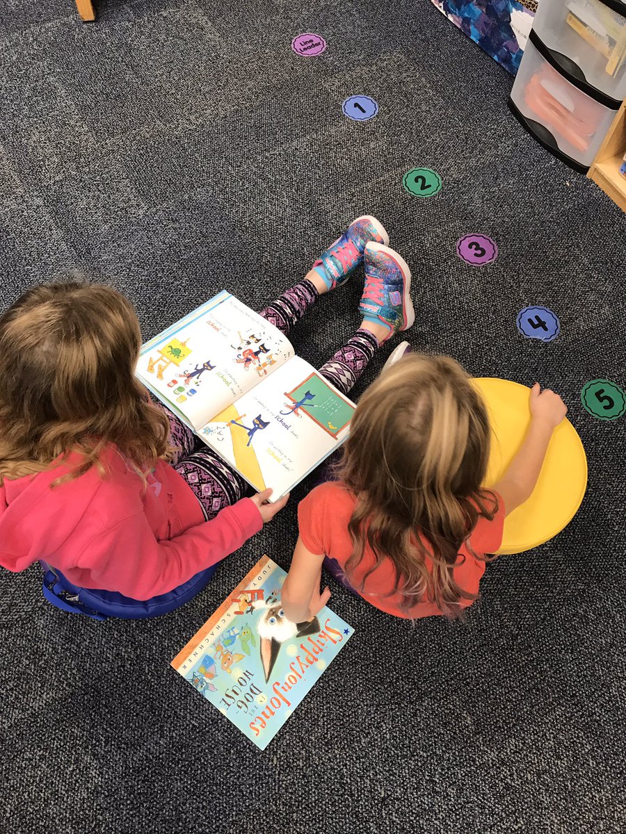 Reading with our buddies! 📚 @GafneyHRT