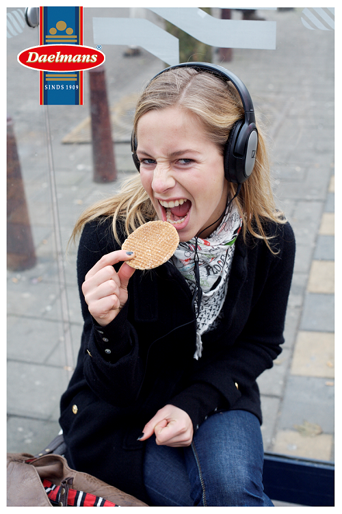 DaelmansUS's tweet photo. The best #FridayFeeling!
#Daelmans #stroopwafels #GetTheStroop https://t.co/VxNpdI117g