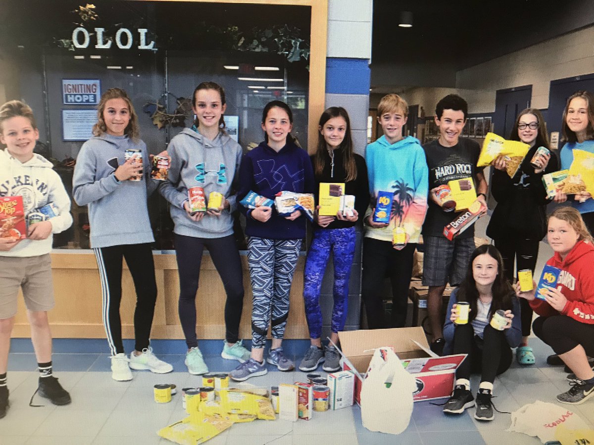 A huge thank you to our very generous OLOL community for bringing in 1500 cans of food during our Student Council Thanksgiving Food Drive. The Women’s Rural Resourse Centre in Strathroy was overwhelmed by our support.